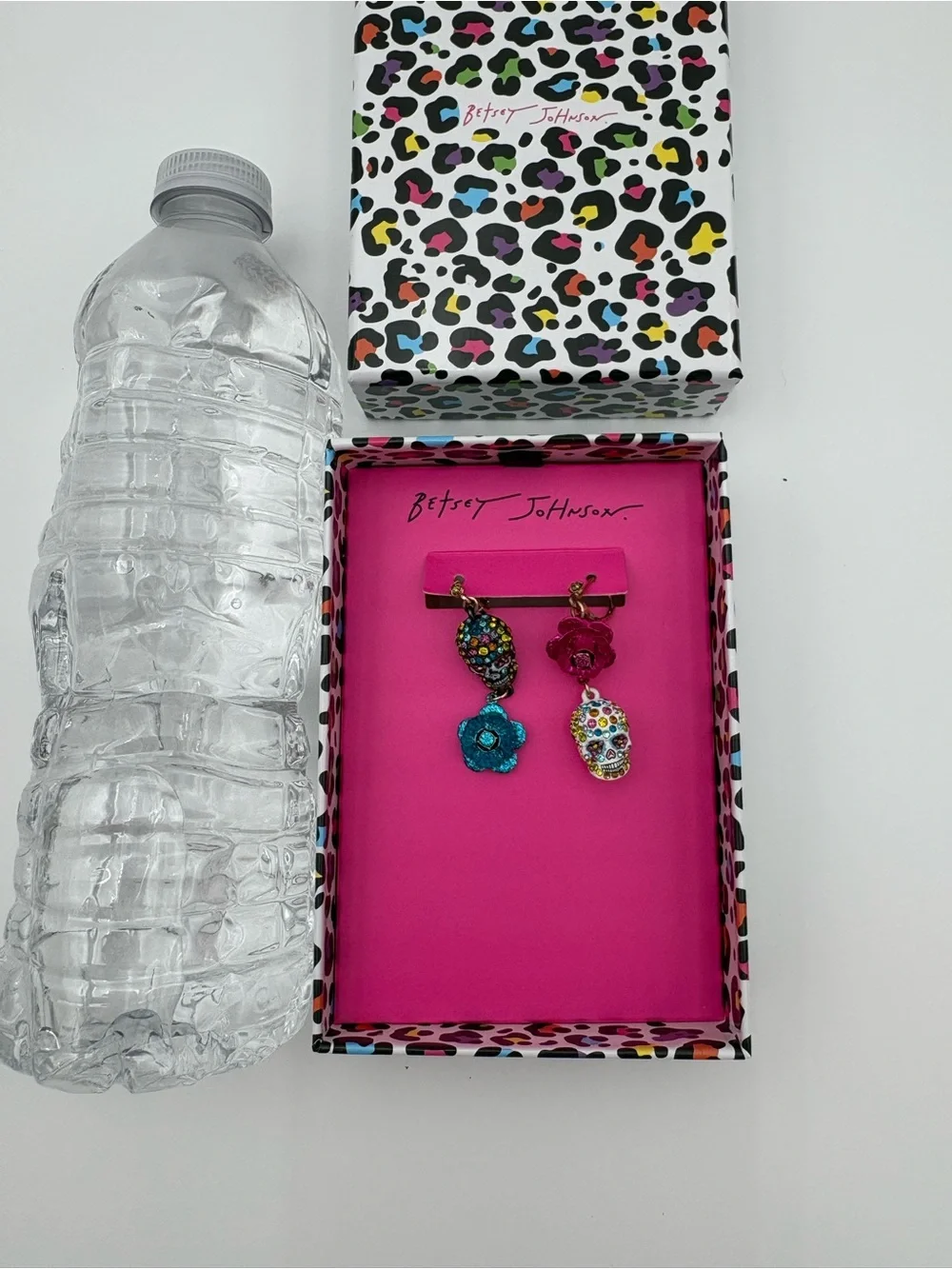 Betsey Johnson stunning betsey